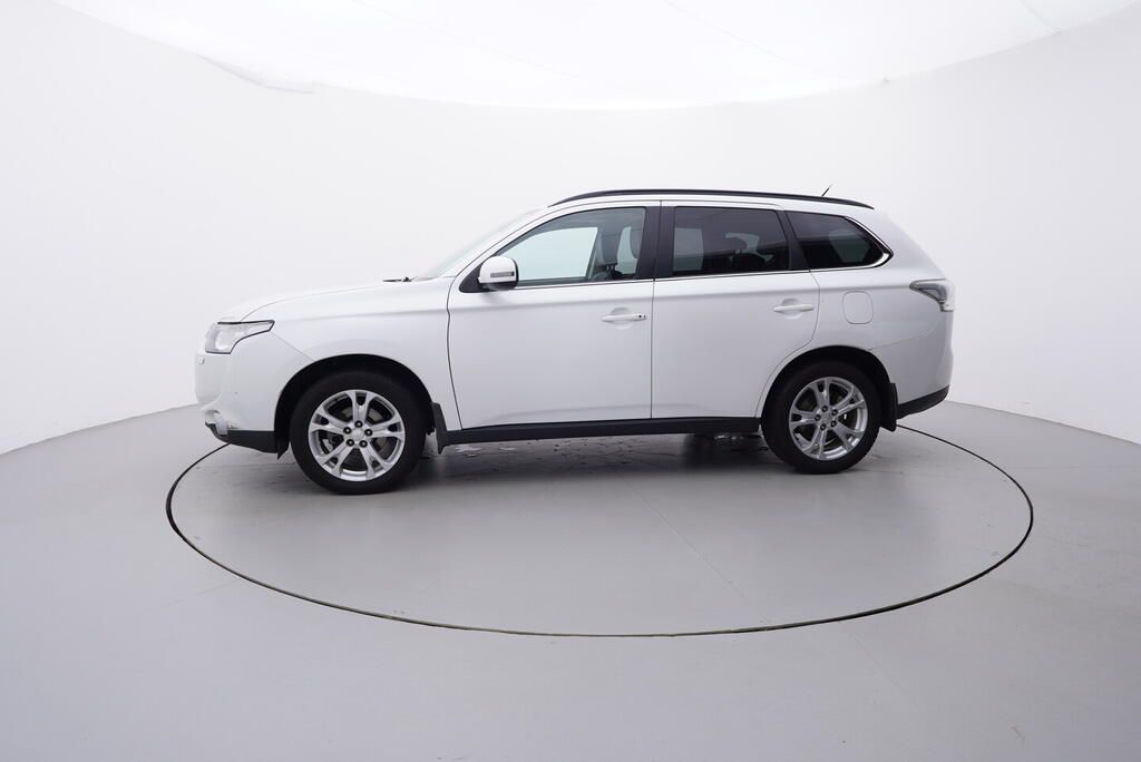 Mitsubishi Outlander, 2.3 110 kW - fotka 2