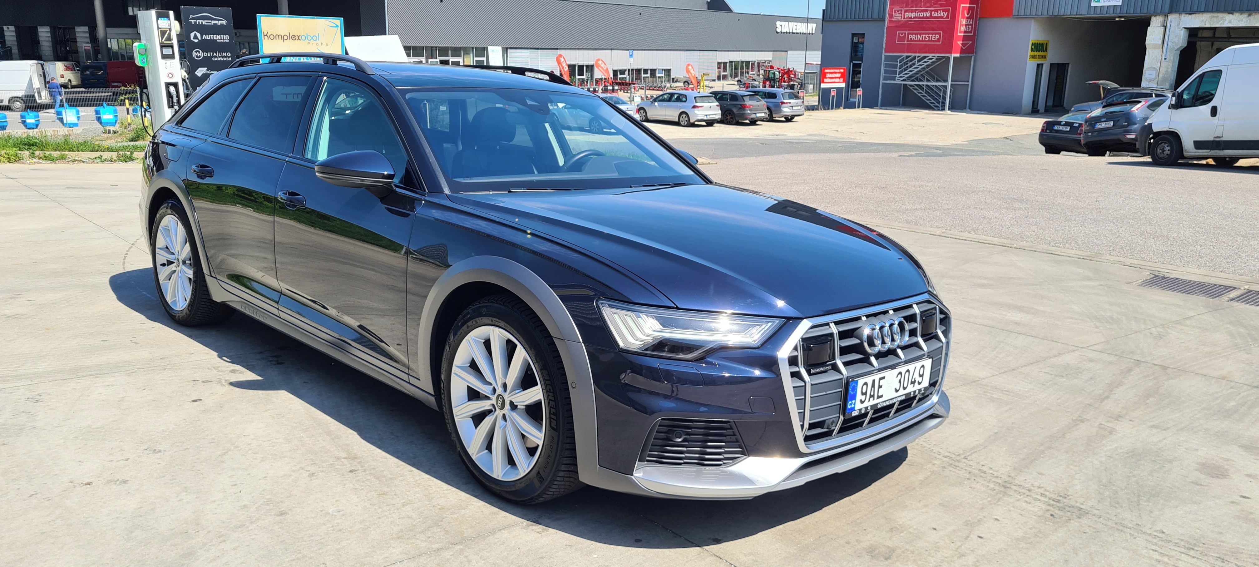 Audi A6 allroad, 210kw, tažné, 2xAlu, B&O hudba - fotka 4