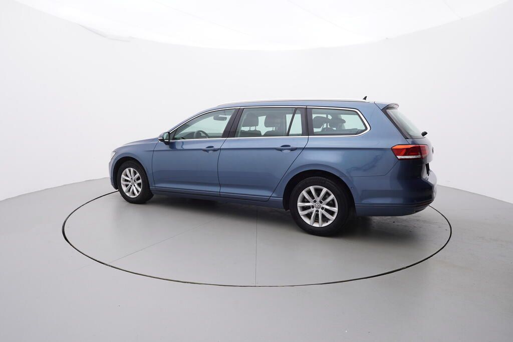 Volkswagen Passat Variant, Comfortline 2.0 TDI 110 kW - fotka 3
