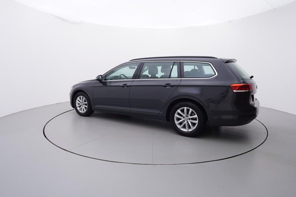 Volkswagen Passat Variant, COMFORTLINE 1.6 TDI 88 kW - fotka 3