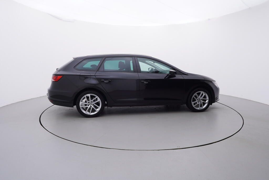 Seat Leon, Style 1.6 TDI 81 kW - fotka 6