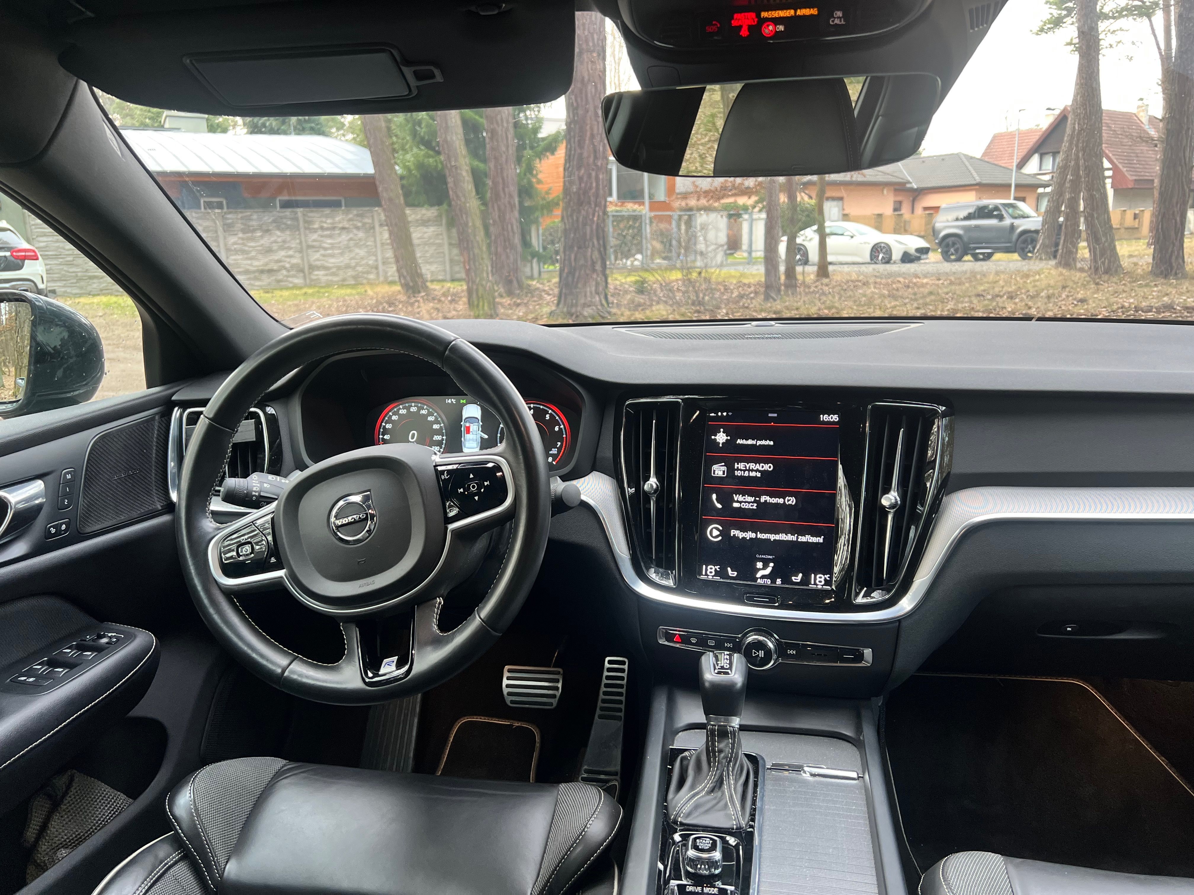 Volvo S60 - fotka 5