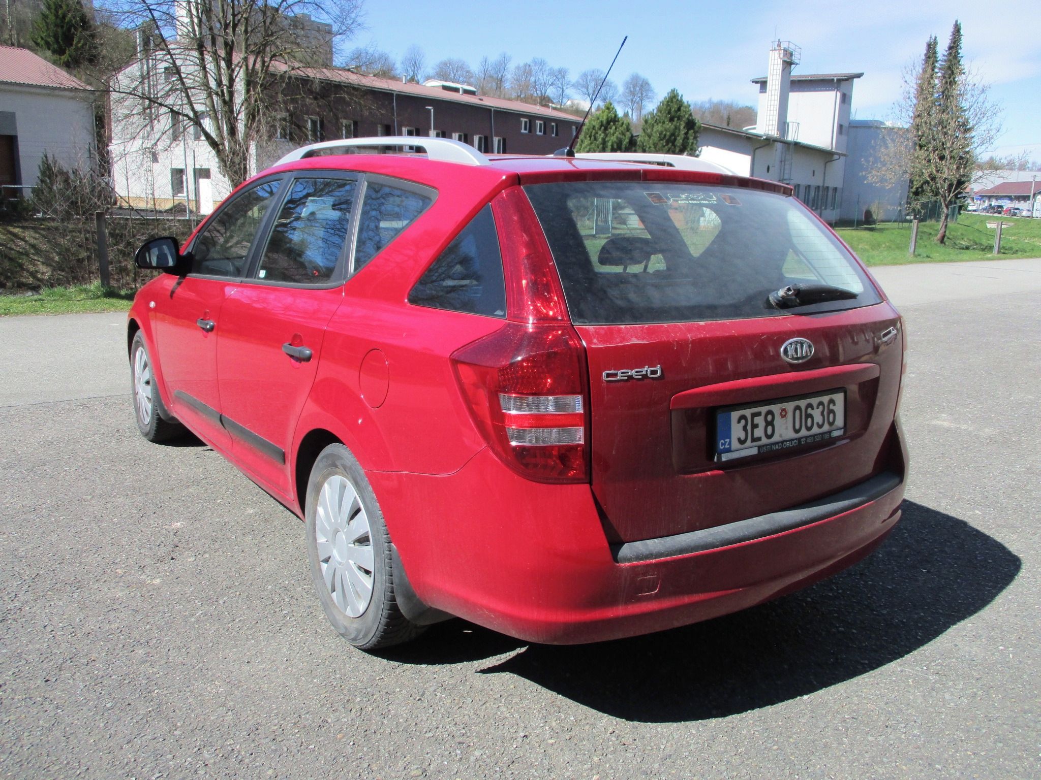 Kia Cee´d, 1.4 - fotka 3