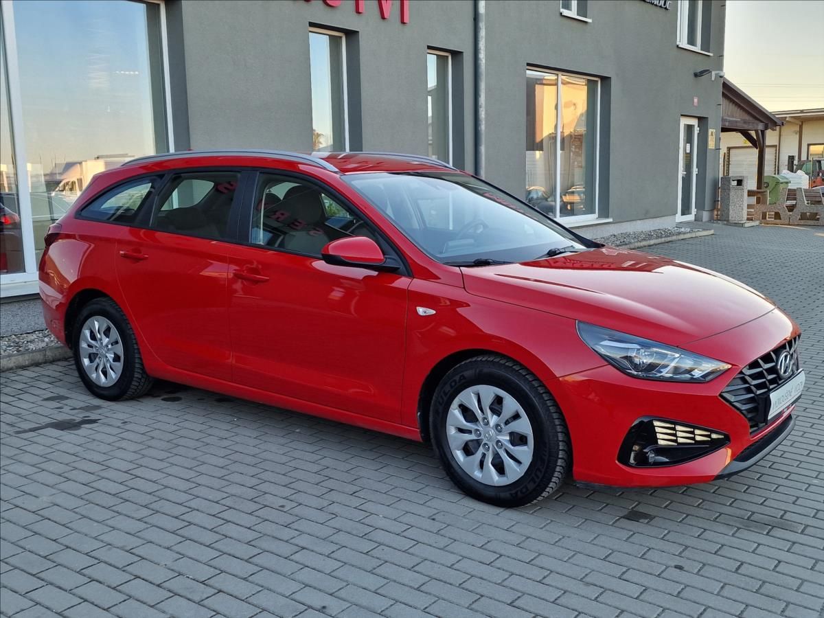 Hyundai i30, 1.0 T-GDI StartPlus,ČR,1.Maj. - fotka 2