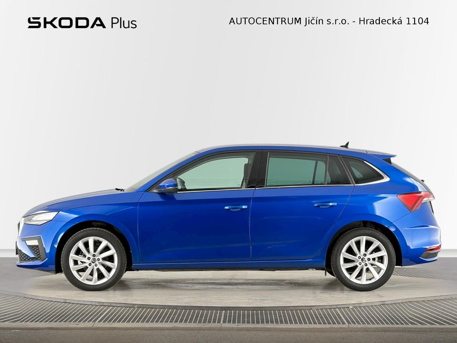 Škoda Scala, DSG 1.0TSI 85kW Top Selection - fotka 3