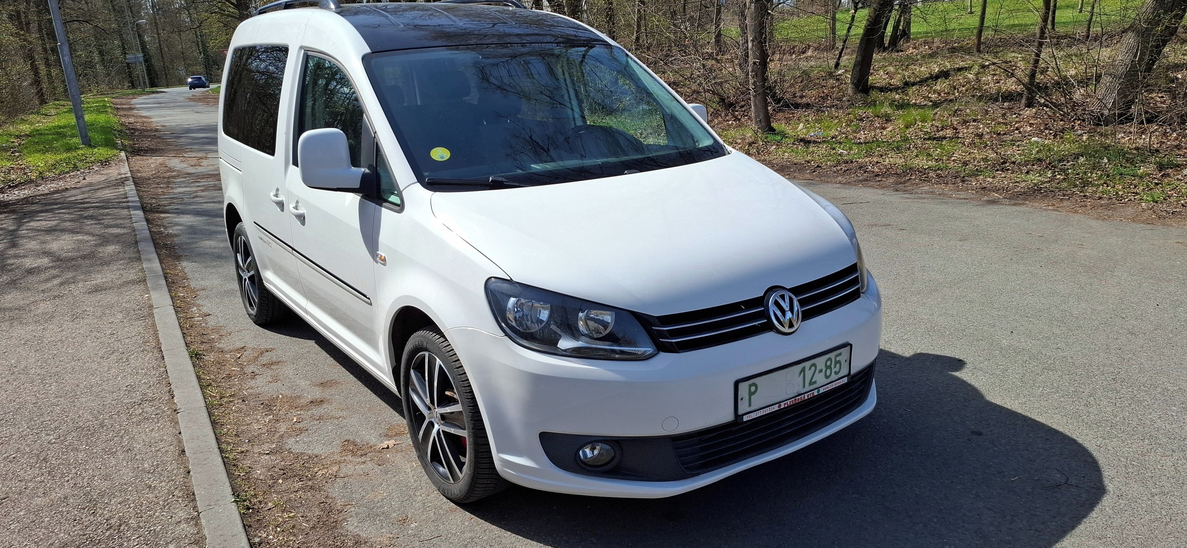 Volkswagen Caddy, 1.6 TDI, EDICE 30, PO SERVISU - fotka 2