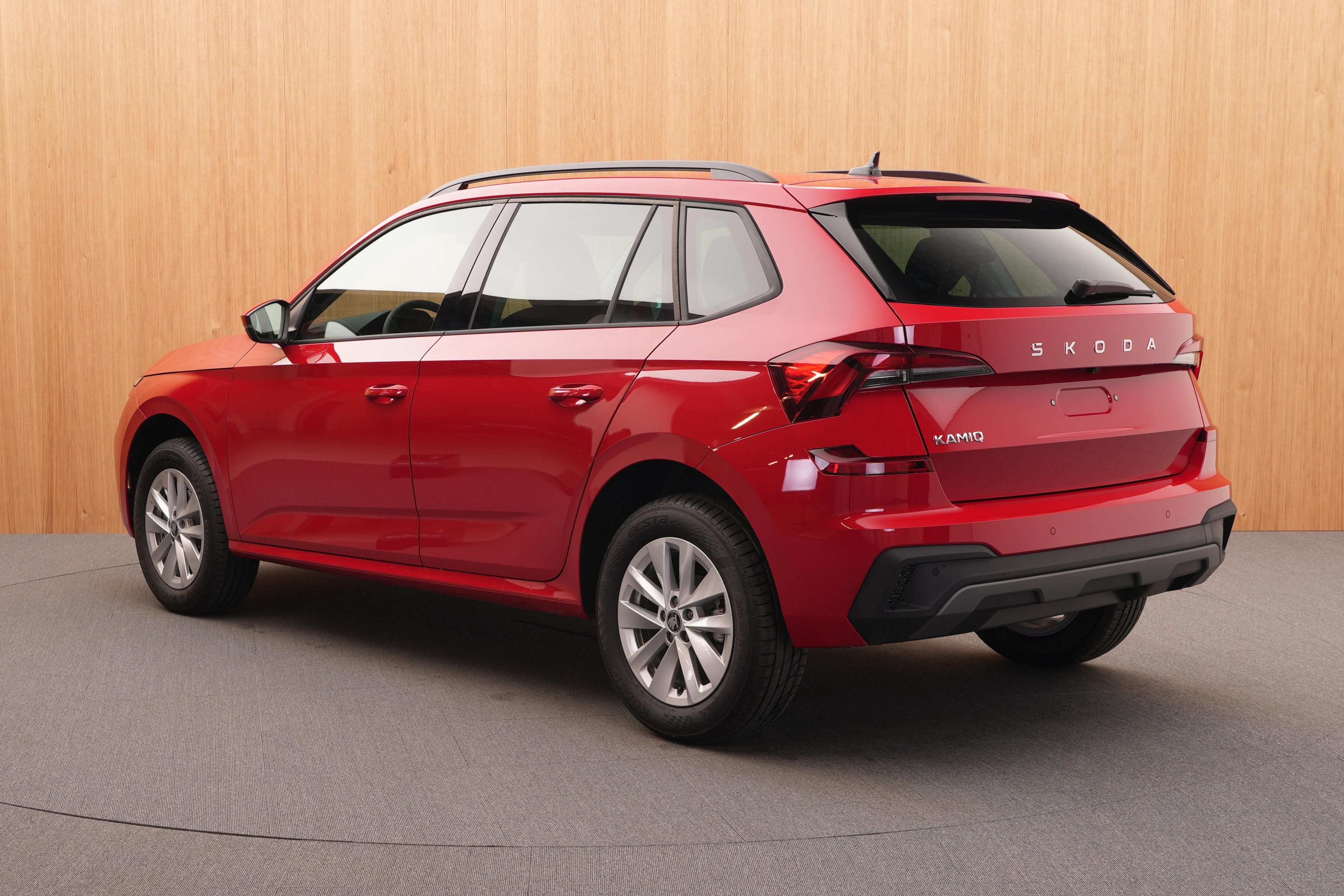 Škoda Kamiq, Drive 130 Plus 1.0 TSI DSG - fotka 3