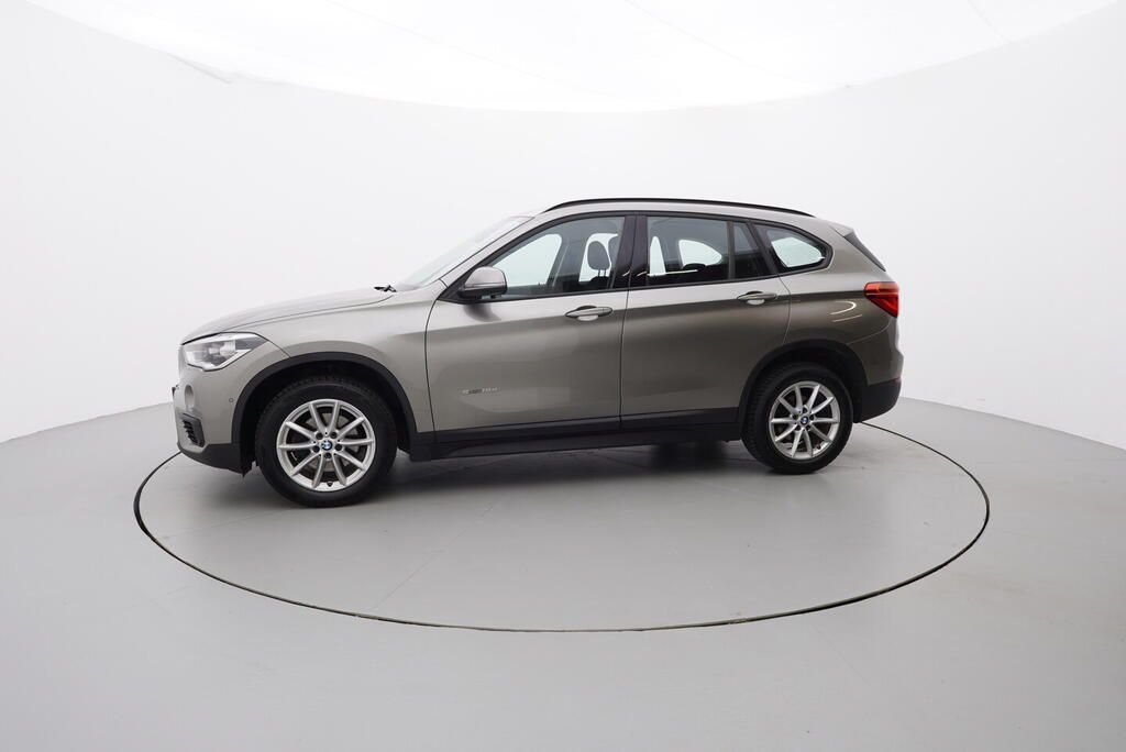 BMW X1, 2.0 110 kW - fotka 2