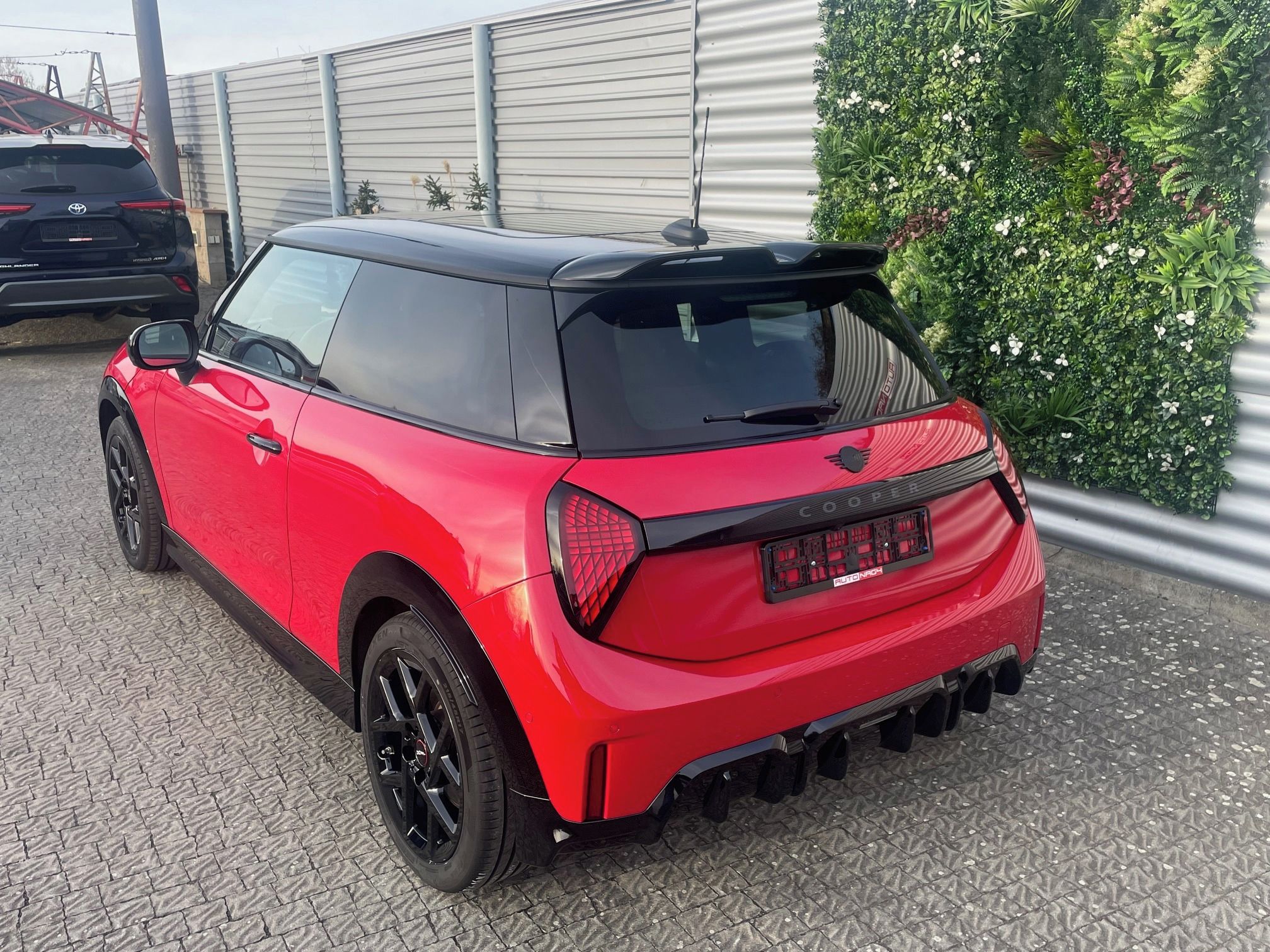 Mini Cooper, C  JCW - fotka 4