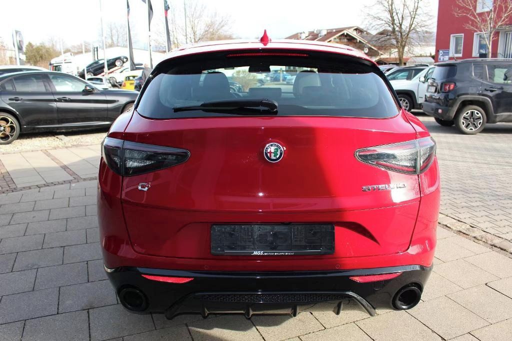 Alfa Romeo Stelvio, 2.2 JTDM VELOCE Q4*Kůže* - fotka 6