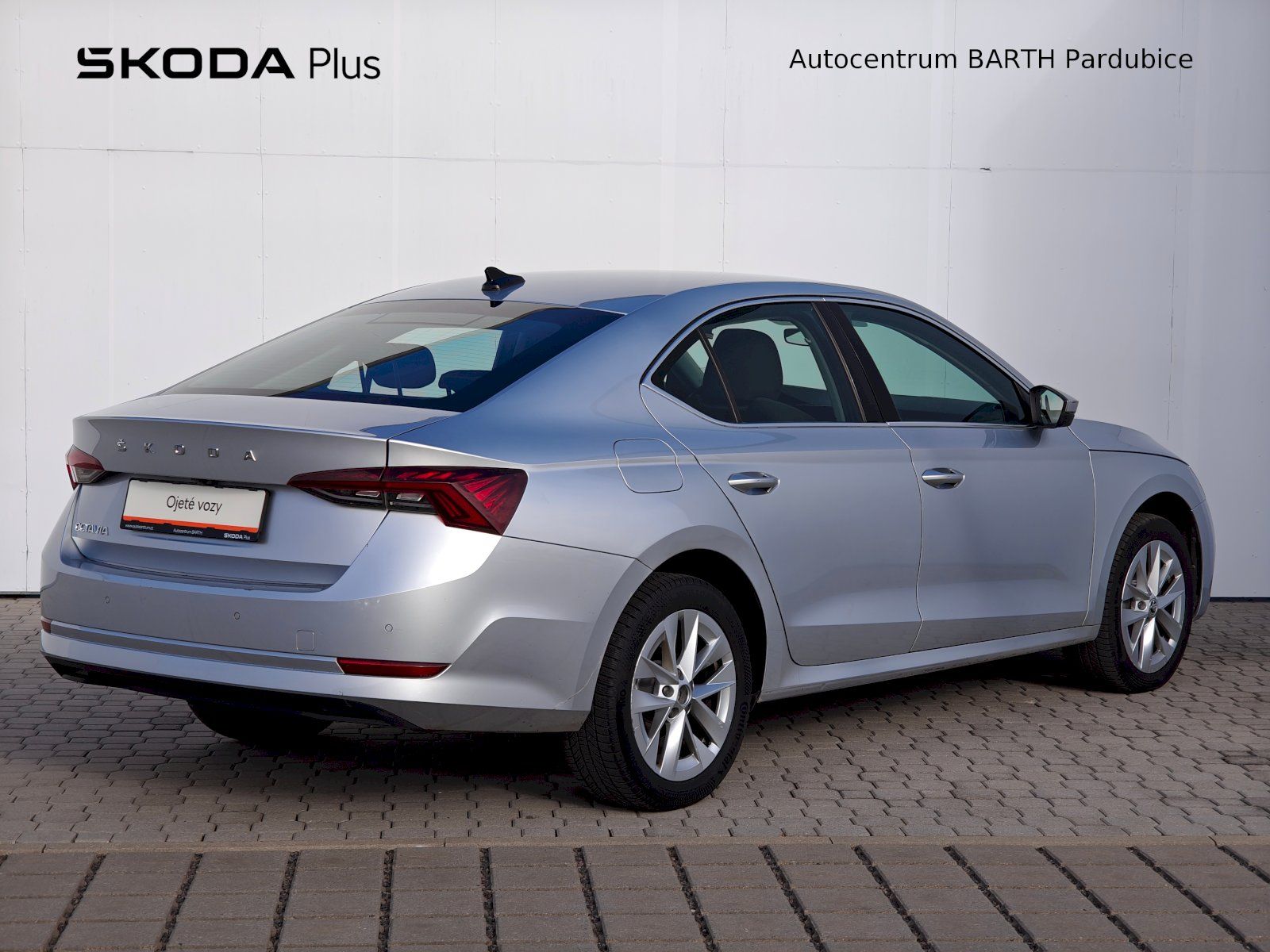 Škoda Octavia, 2,0 TDI / 85 kW / Style / 6MP - fotka 2