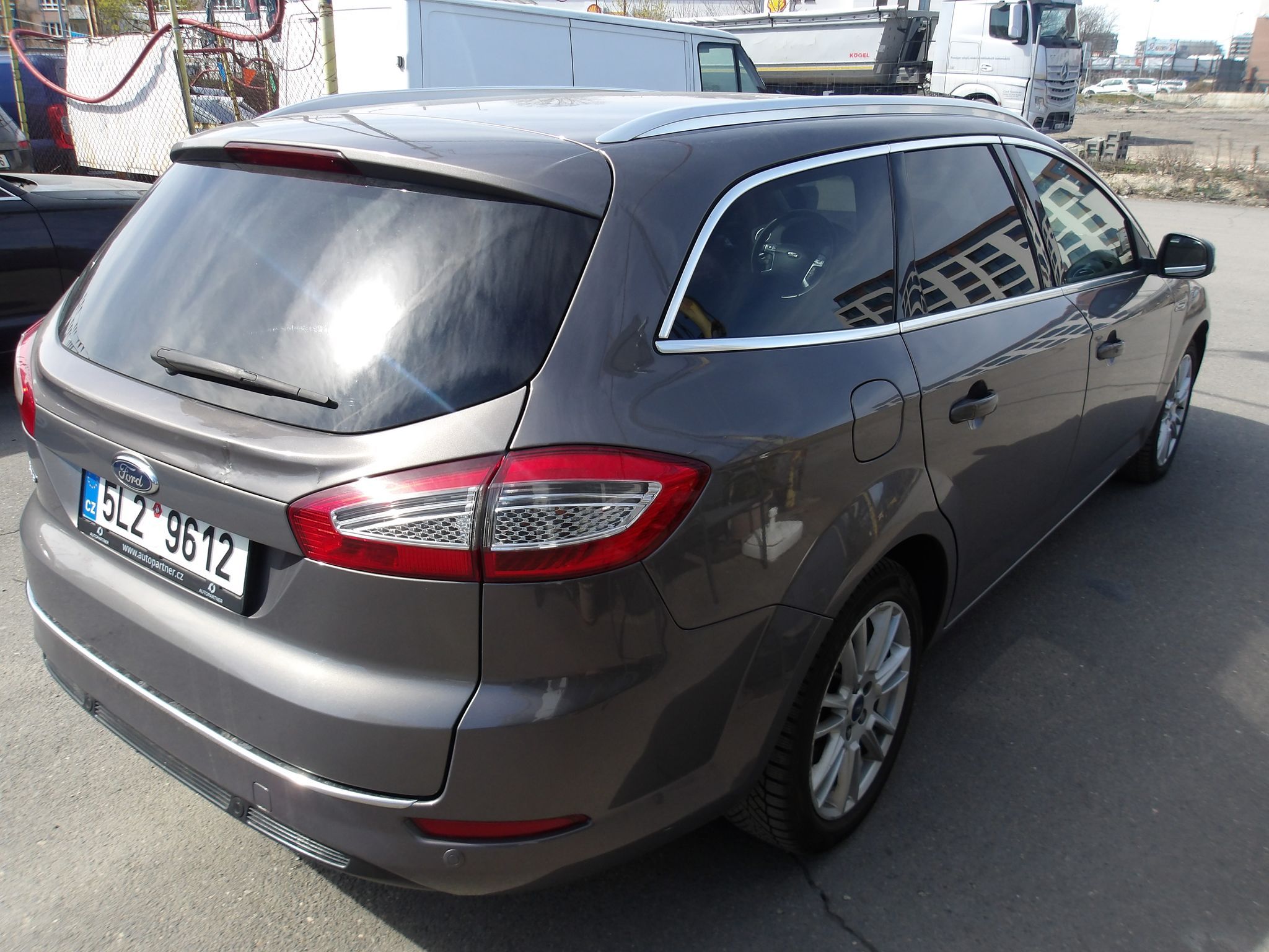 Ford Mondeo, 2,0TDCi120kW Automat!! - fotka 5