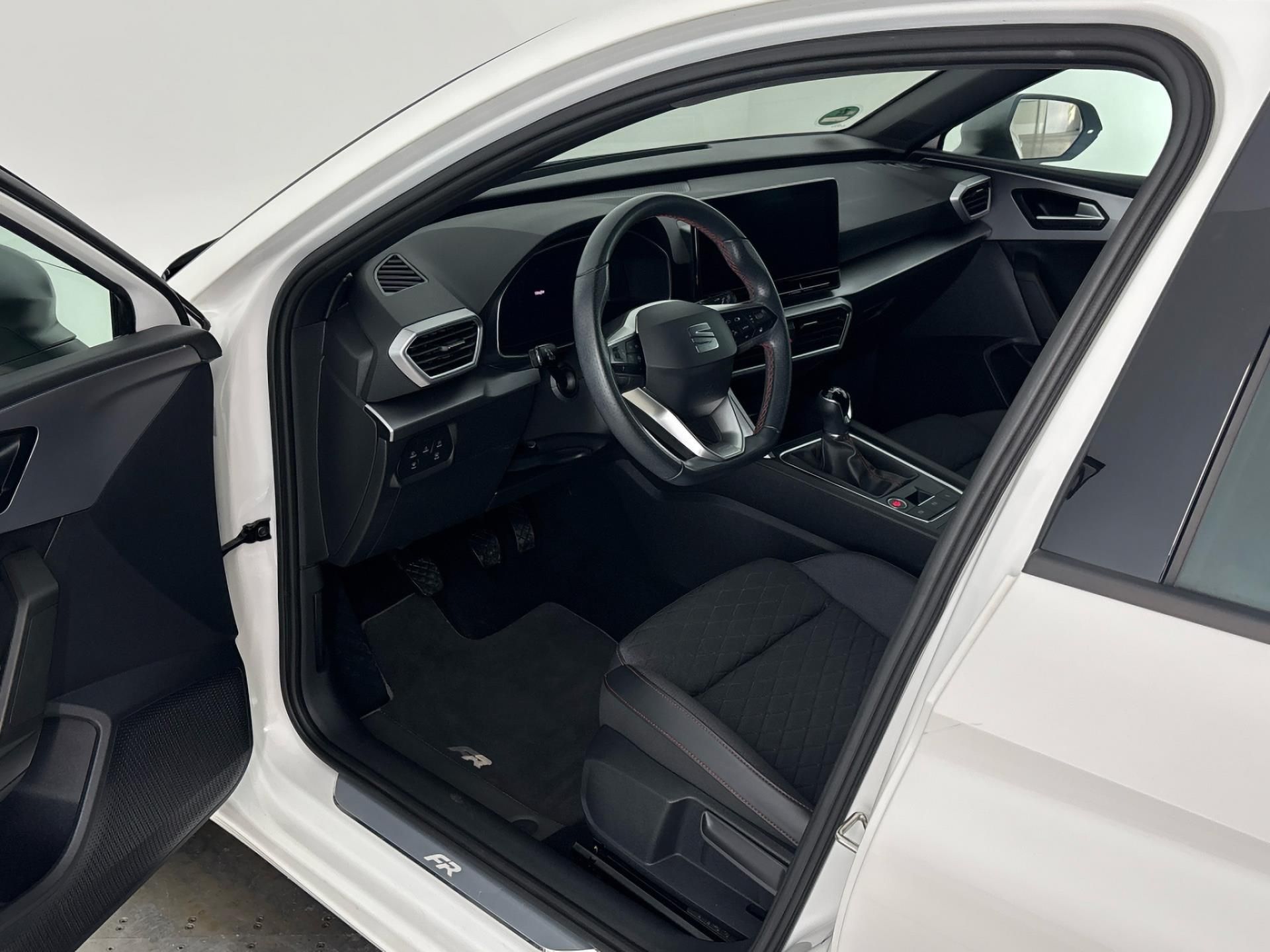 Seat Leon, 2.0 TDI / 110 kW FR - fotka 6