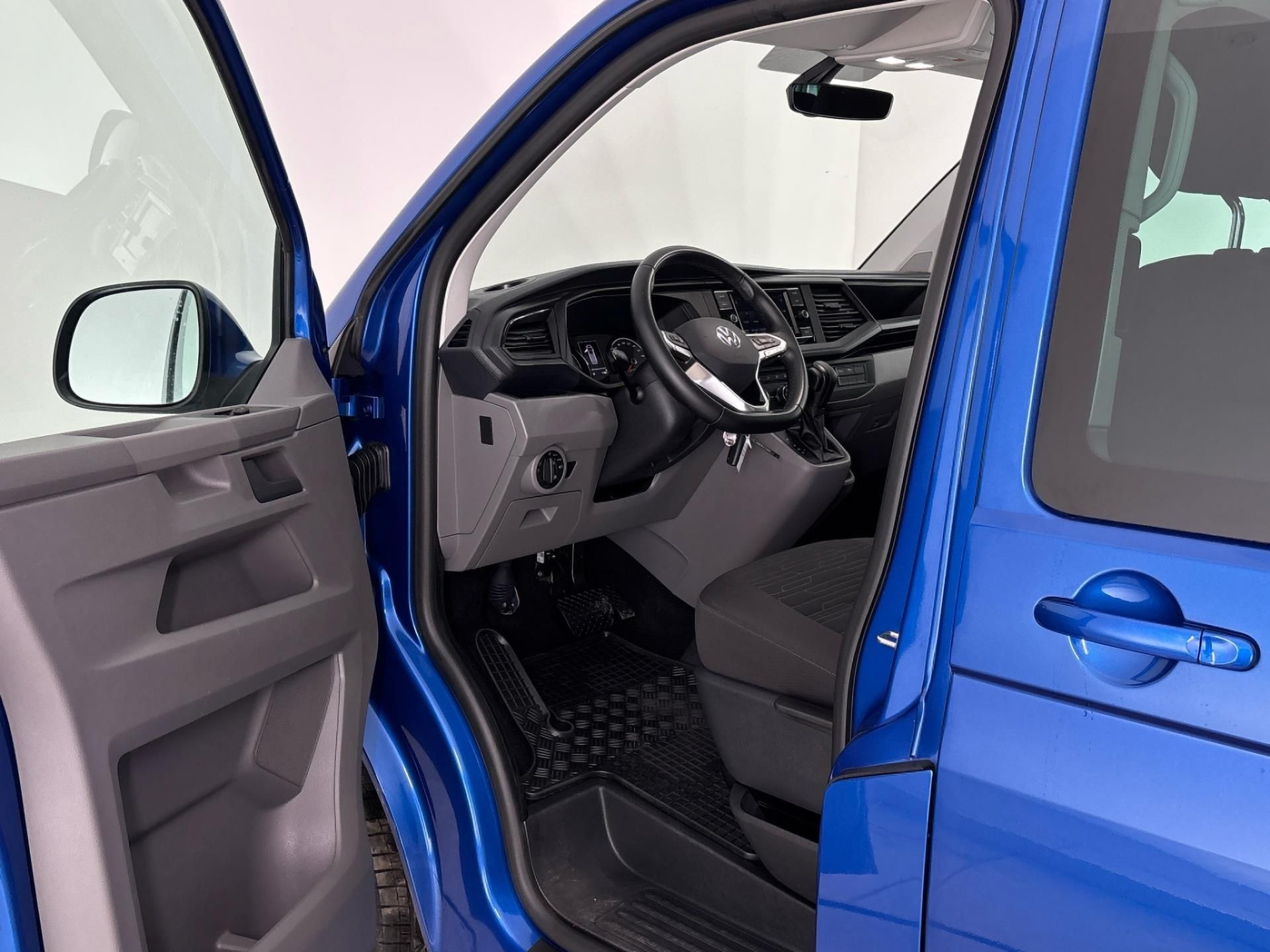 Volkswagen Caravelle, 2.0 TDI / 110 kW Long DSG - fotka 6