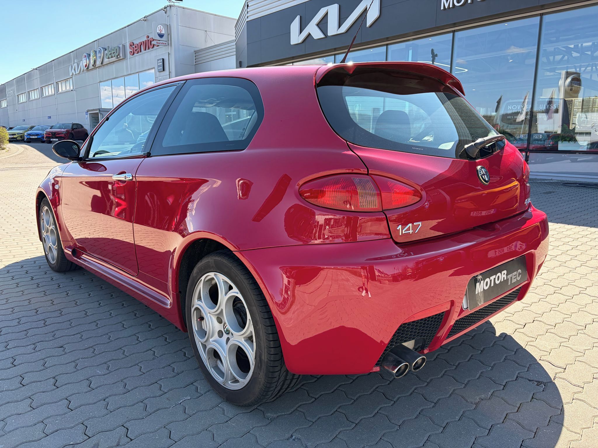 Alfa Romeo 147, GTA 3.2 V6 250k Rosso - fotka 4