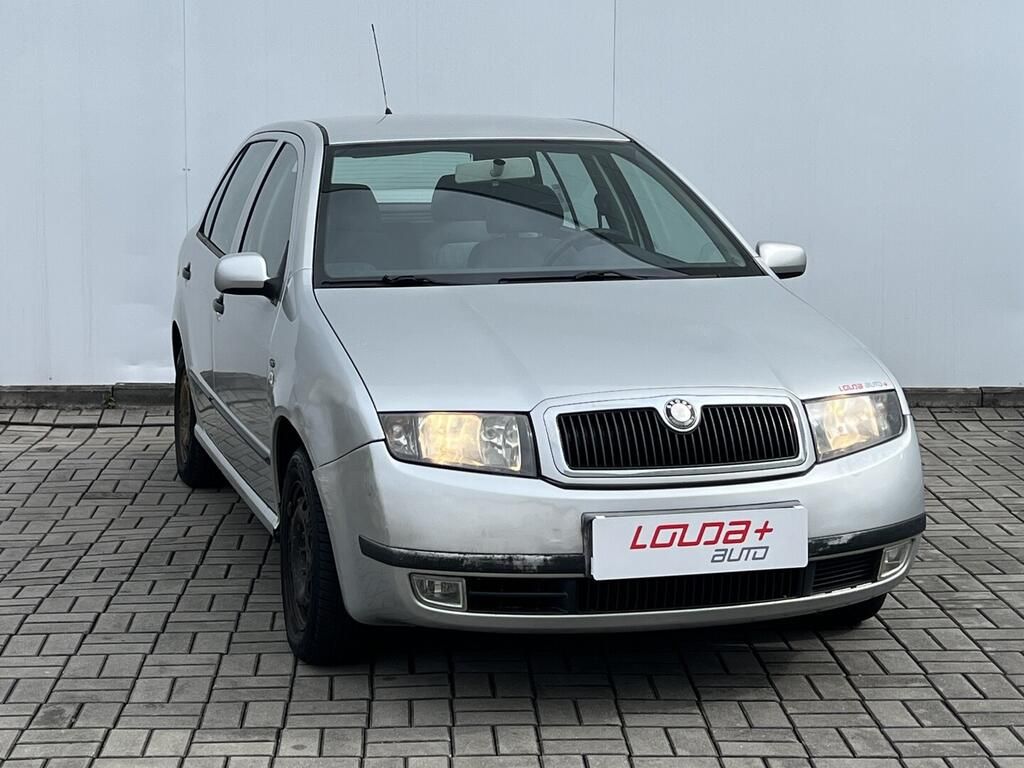 Škoda Fabia, Ambition 1.4 16V 50 kW - fotka 5