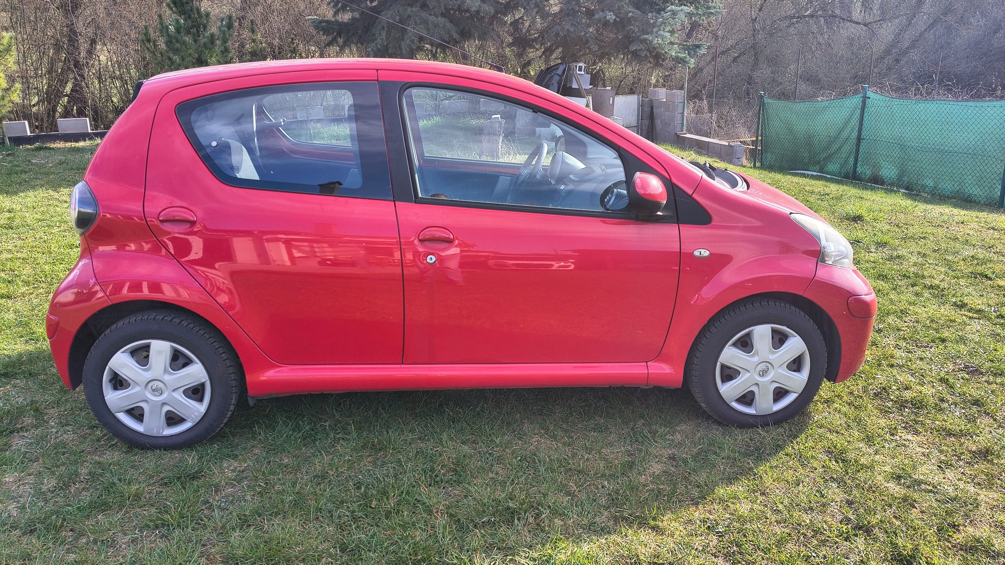 Toyota Aygo, 1.0i klima nová spojka - fotka 6