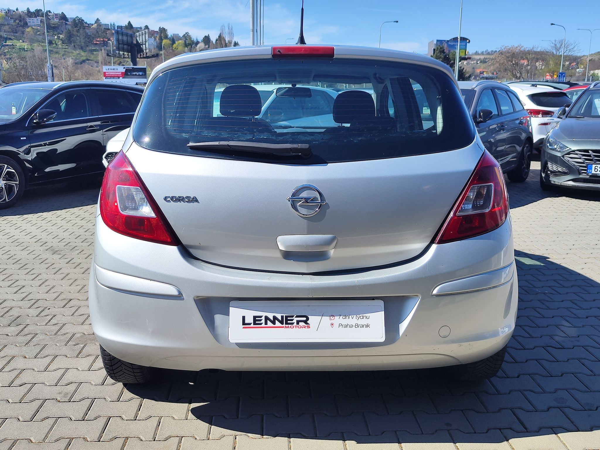 Opel Corsa, 1.2i/63kW - fotka 6