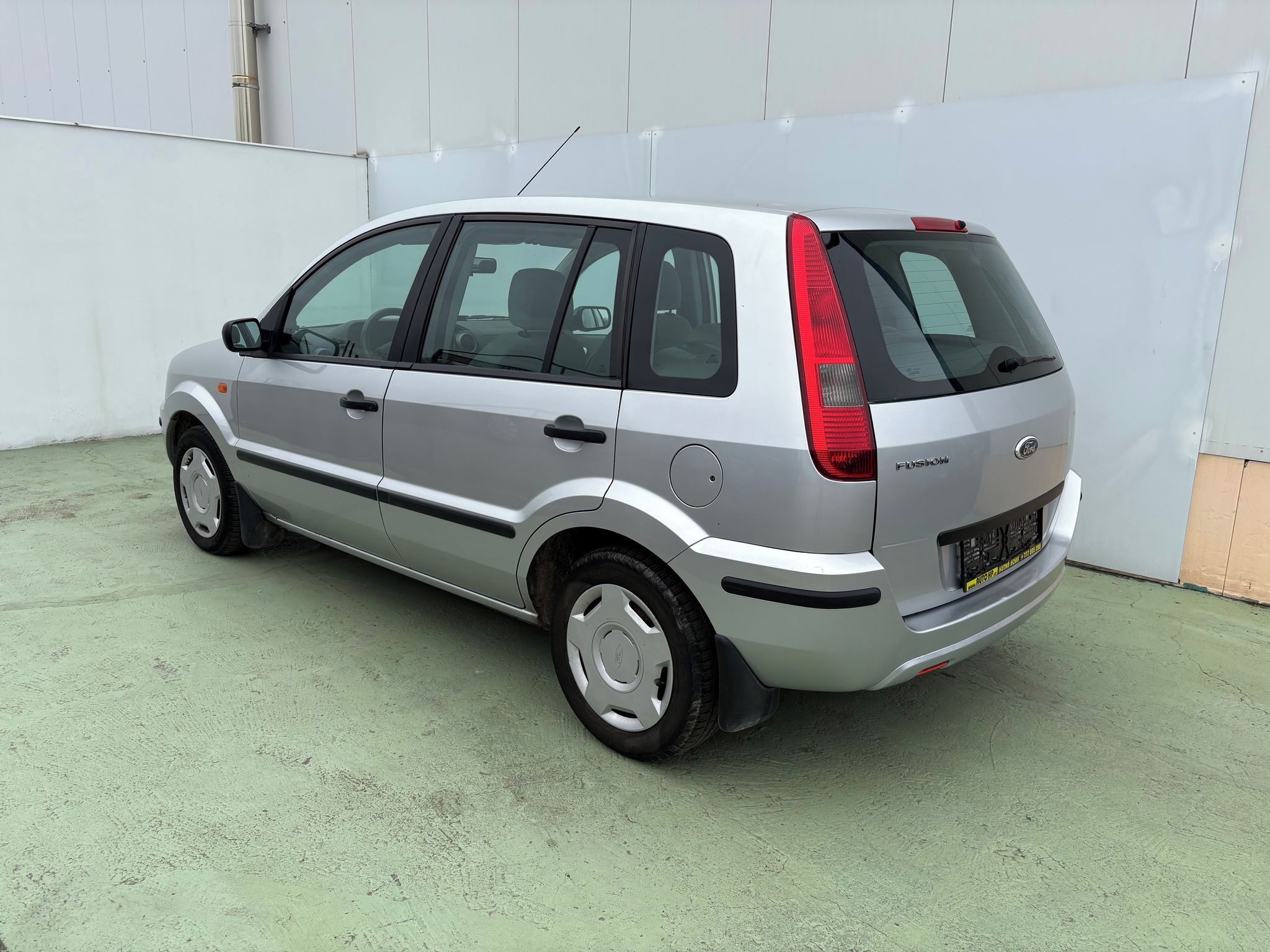 Ford Fusion, 1.6i, 74kW, Klima - fotka 4