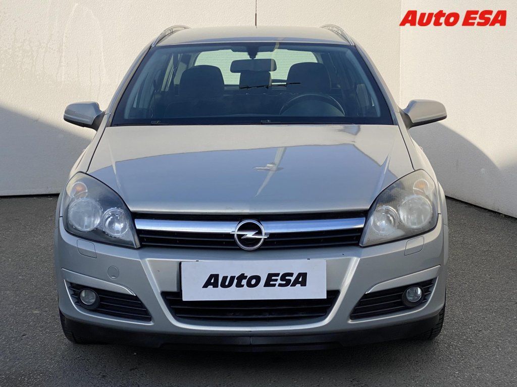 Opel Astra, 1.6i,ČR,AC,tažné - fotka 2