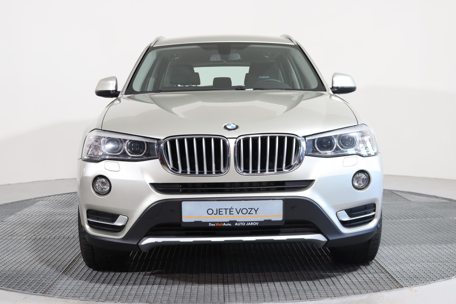BMW X3, 20 D Xdrive 140kW - fotka 4