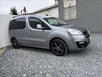 1,6 BlueHDi 88kW tažné původČR