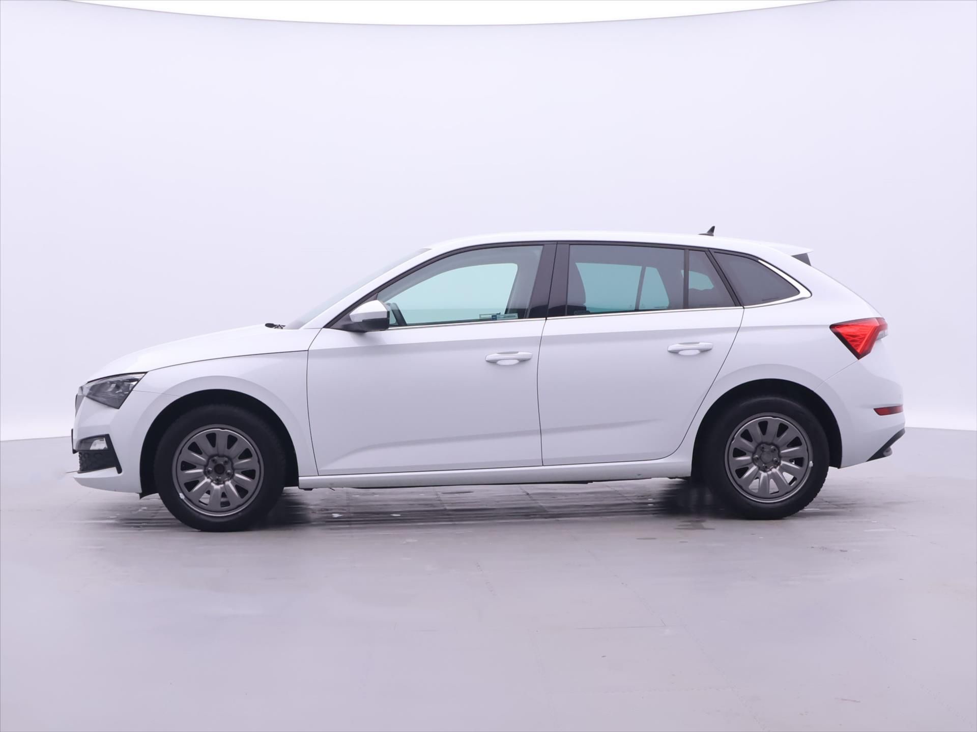 Škoda Scala, 1,5 TSI 110kW Style CZ 1.Maj. - fotka 4
