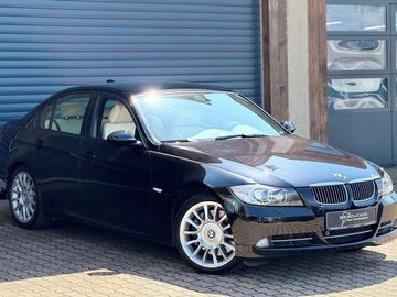 E90 335i Individual - serviska