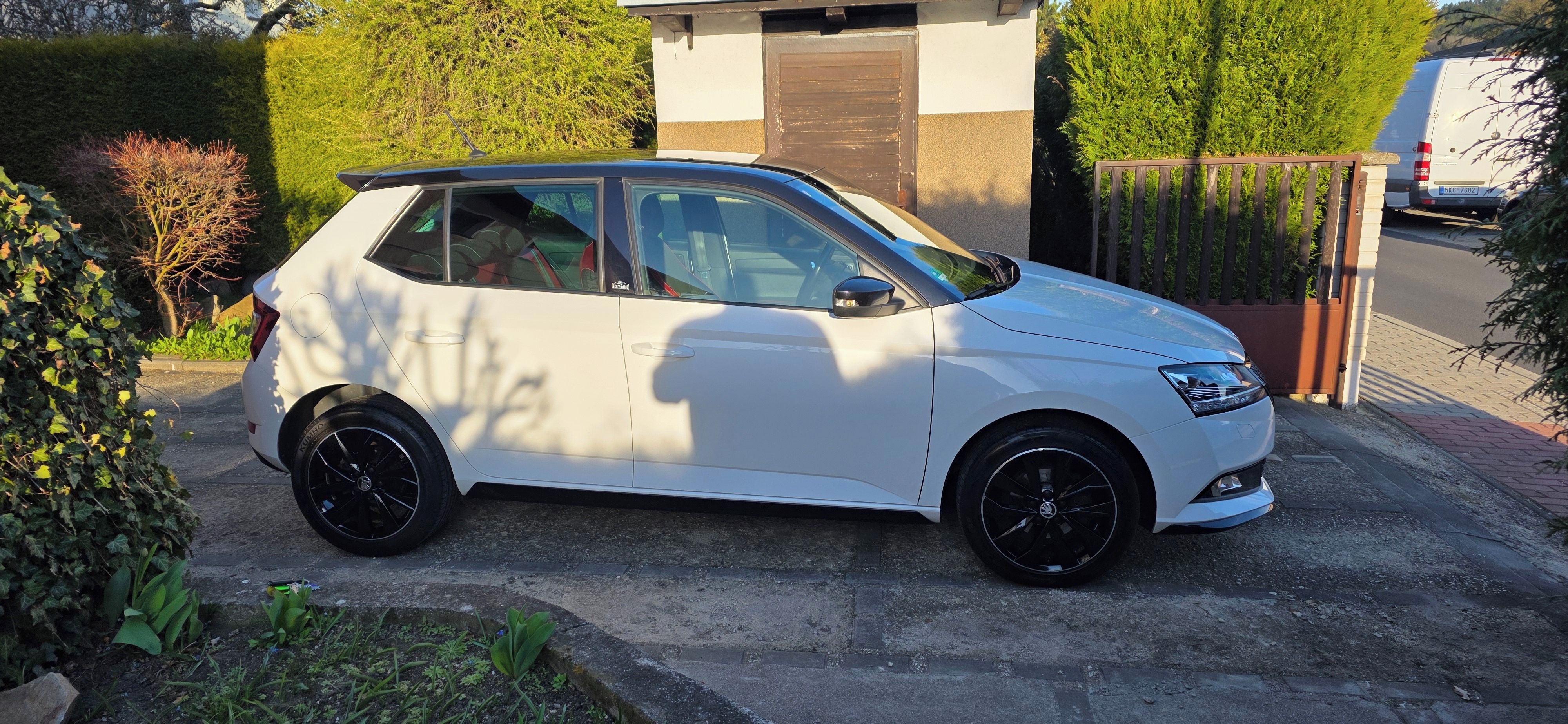 Škoda Fabia, 1.0TSI Monte Carlo - fotka 4