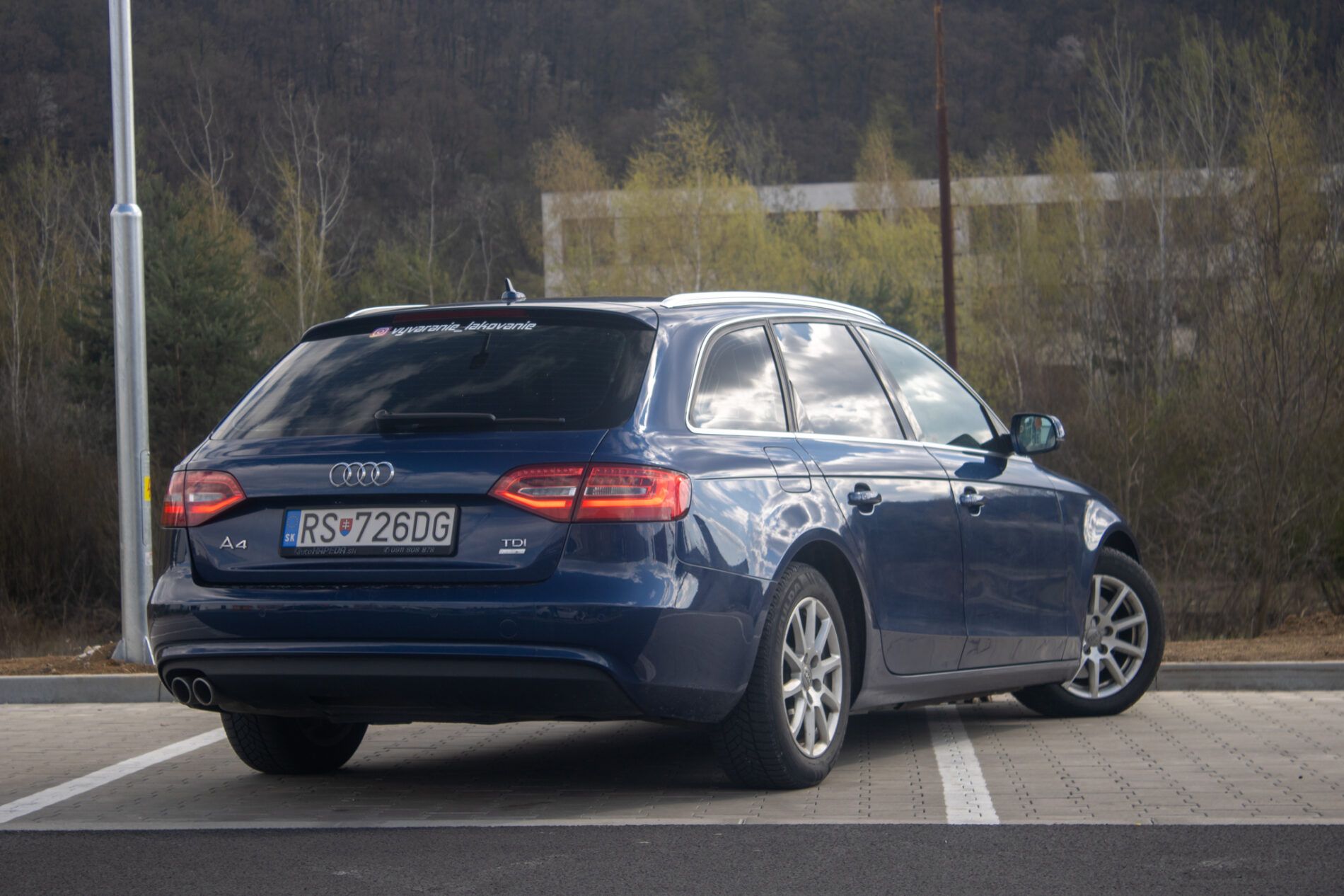 Audi A4 Avant - fotka 5