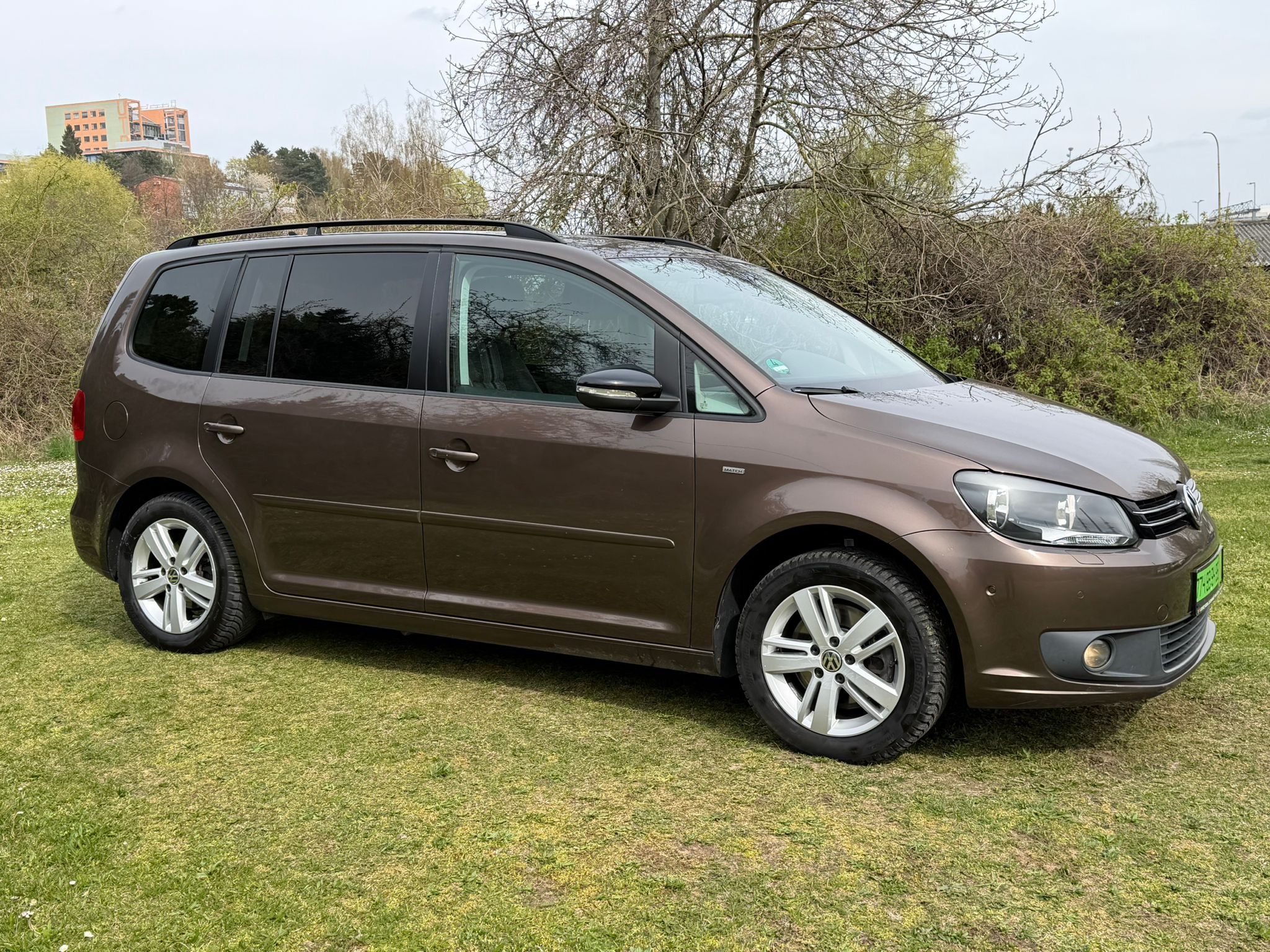 Volkswagen Touran, MATCH 1,4 TSI - NAVIGACE ! - fotka 4