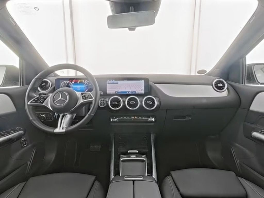 Mercedes-Benz Třídy B, 220 4M Progressive*MBUX*Navi* - fotka 6