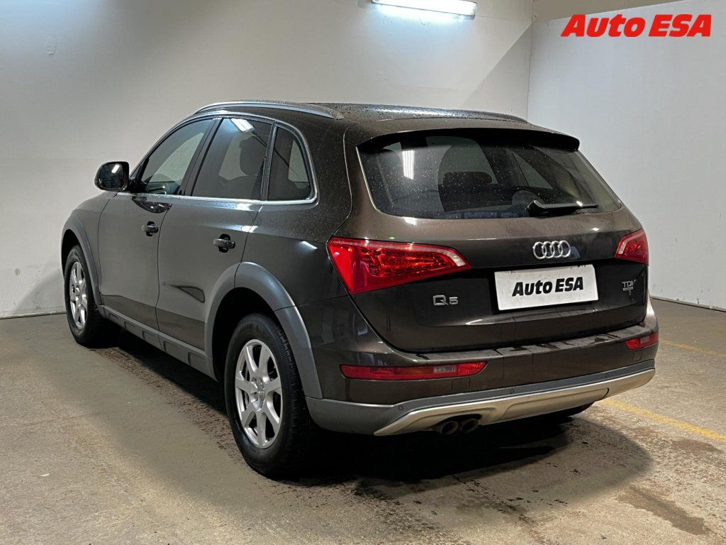 Audi Q5, 2.0 TDi Quattro,AT,bixen - fotka 6