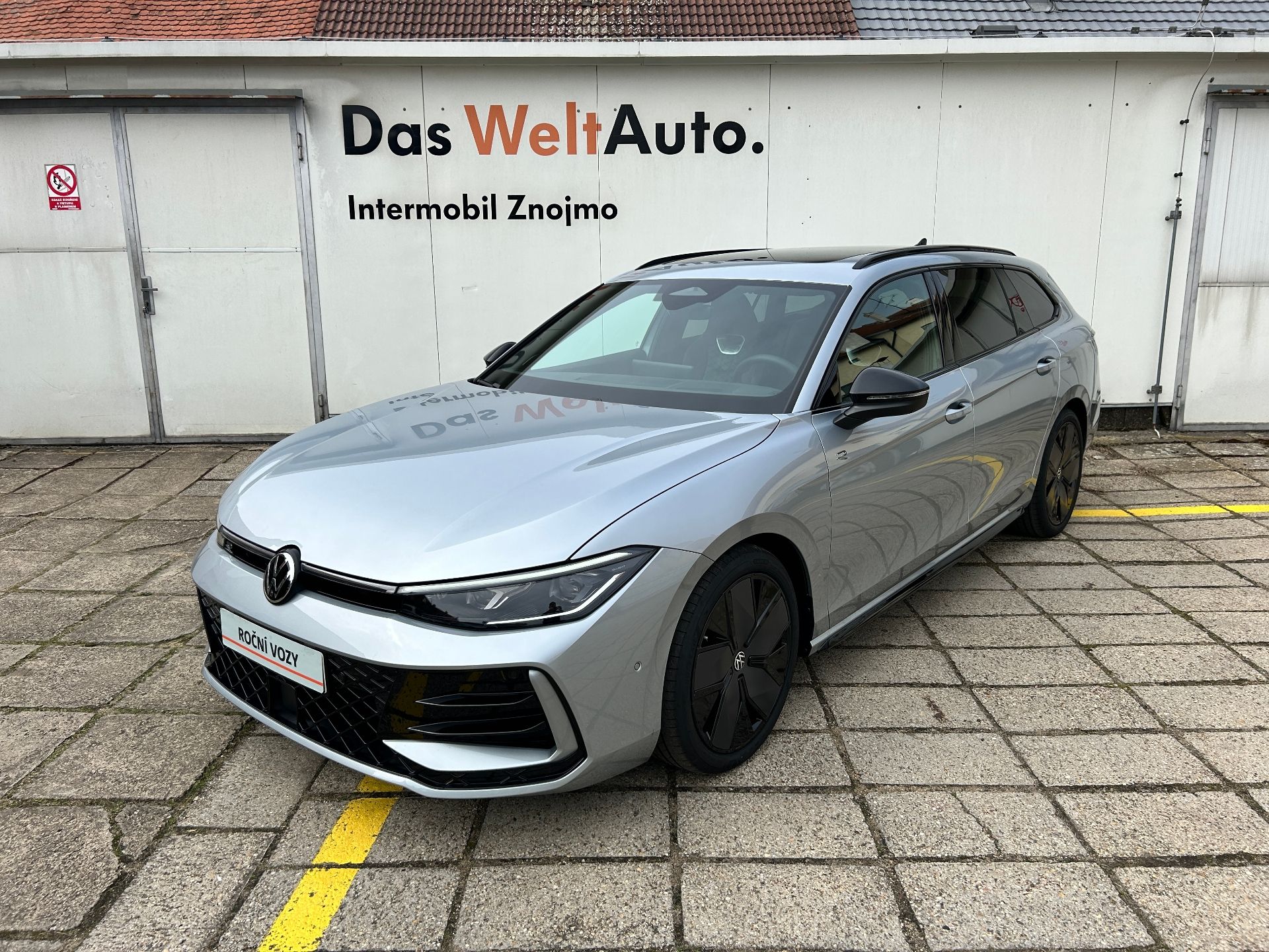 Volkswagen Passat, R-Line 2,0 TDI 110 kW 150PS DS