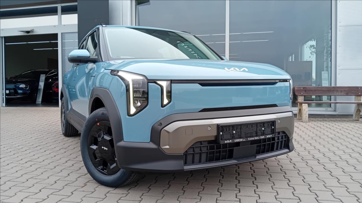 Kia EV3, EV2 5P 4x2 AIR 108 KW