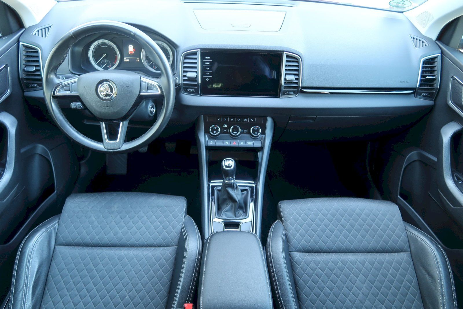 Škoda Karoq, Style Plus 1,6 TDI 85 kW - fotka 5