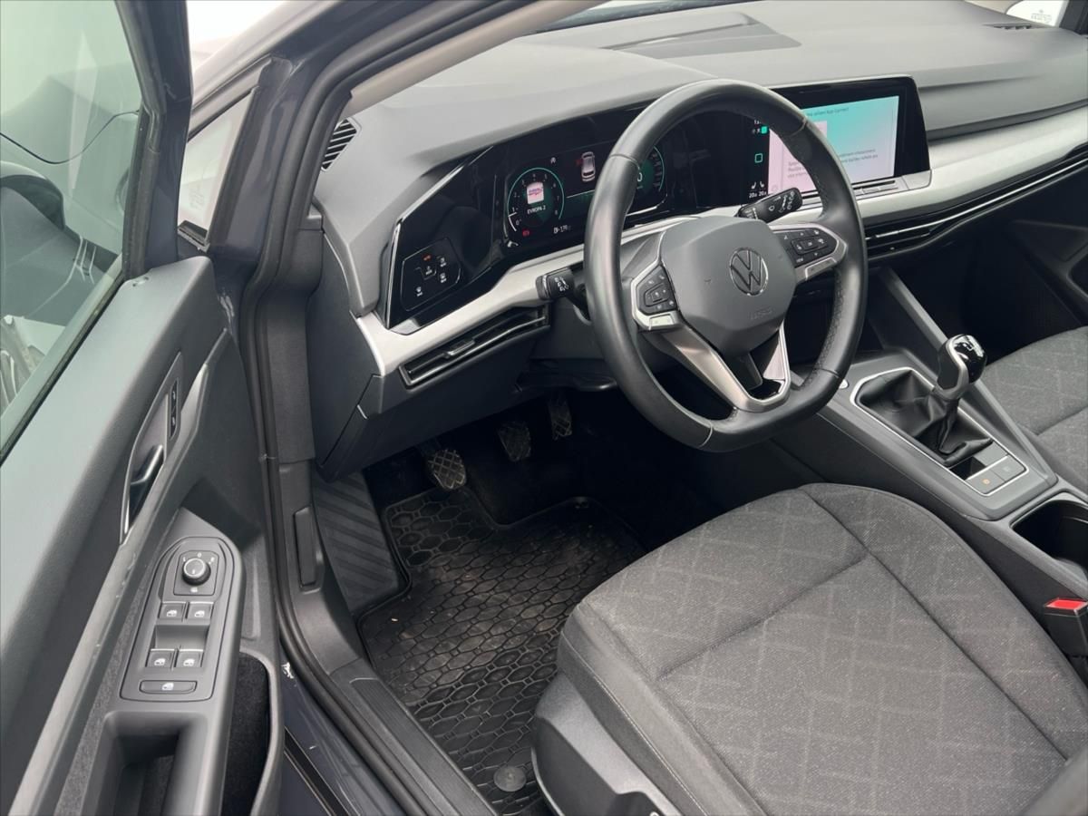 Volkswagen Golf, 1,5 TSi 96 kW LIFE  8 - fotka 6