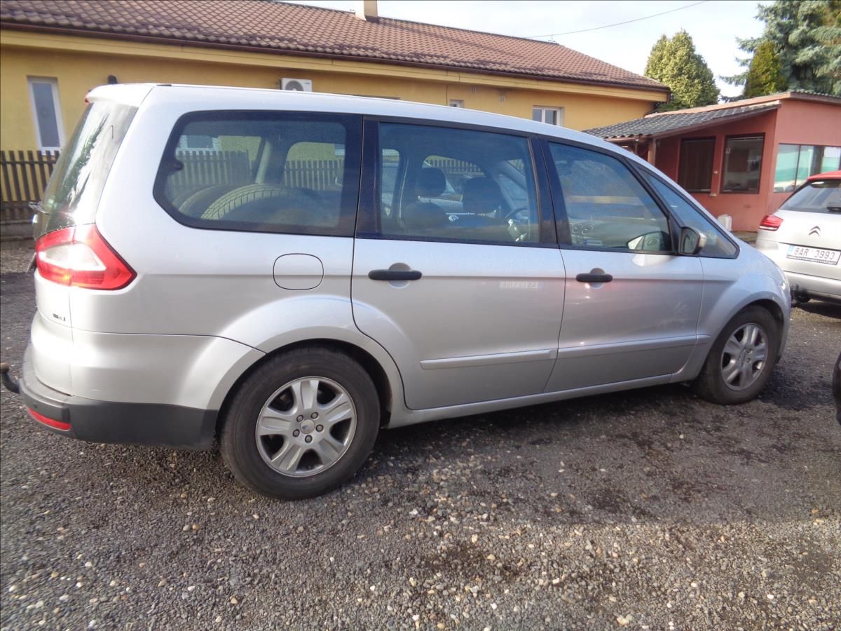 Ford Galaxy, 2,0 TDCI  7míst - fotka 6