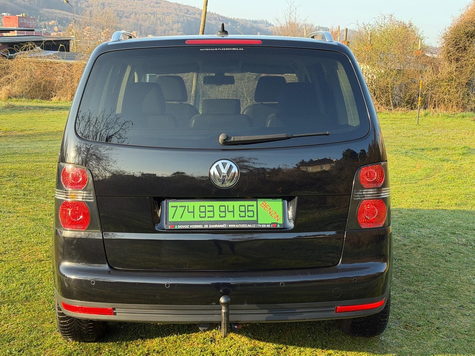 Volkswagen Touran, 1,4 TSI FREESTYLE - NAVI - fotka 6