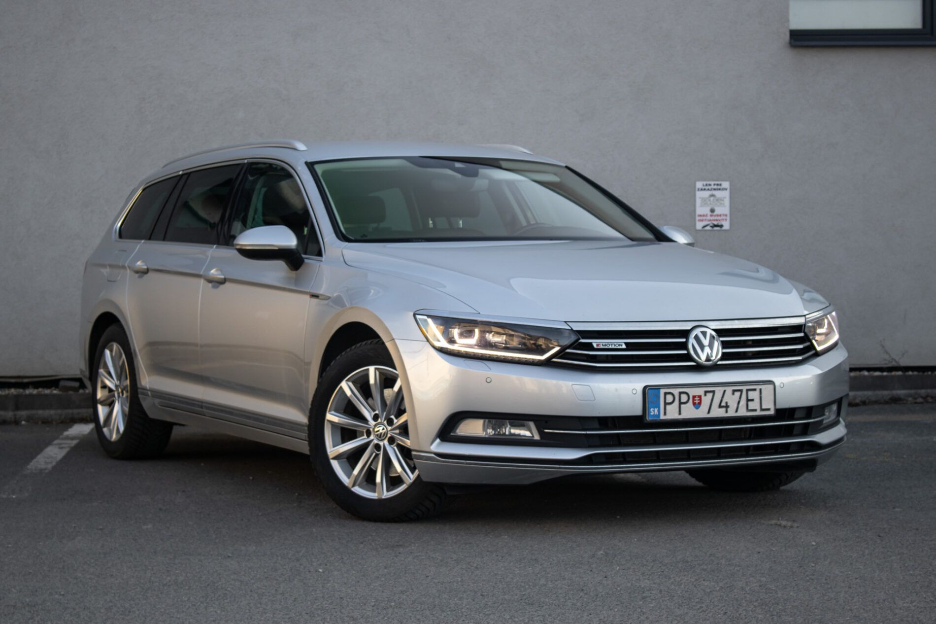 Volkswagen Passat Variant - fotka 4