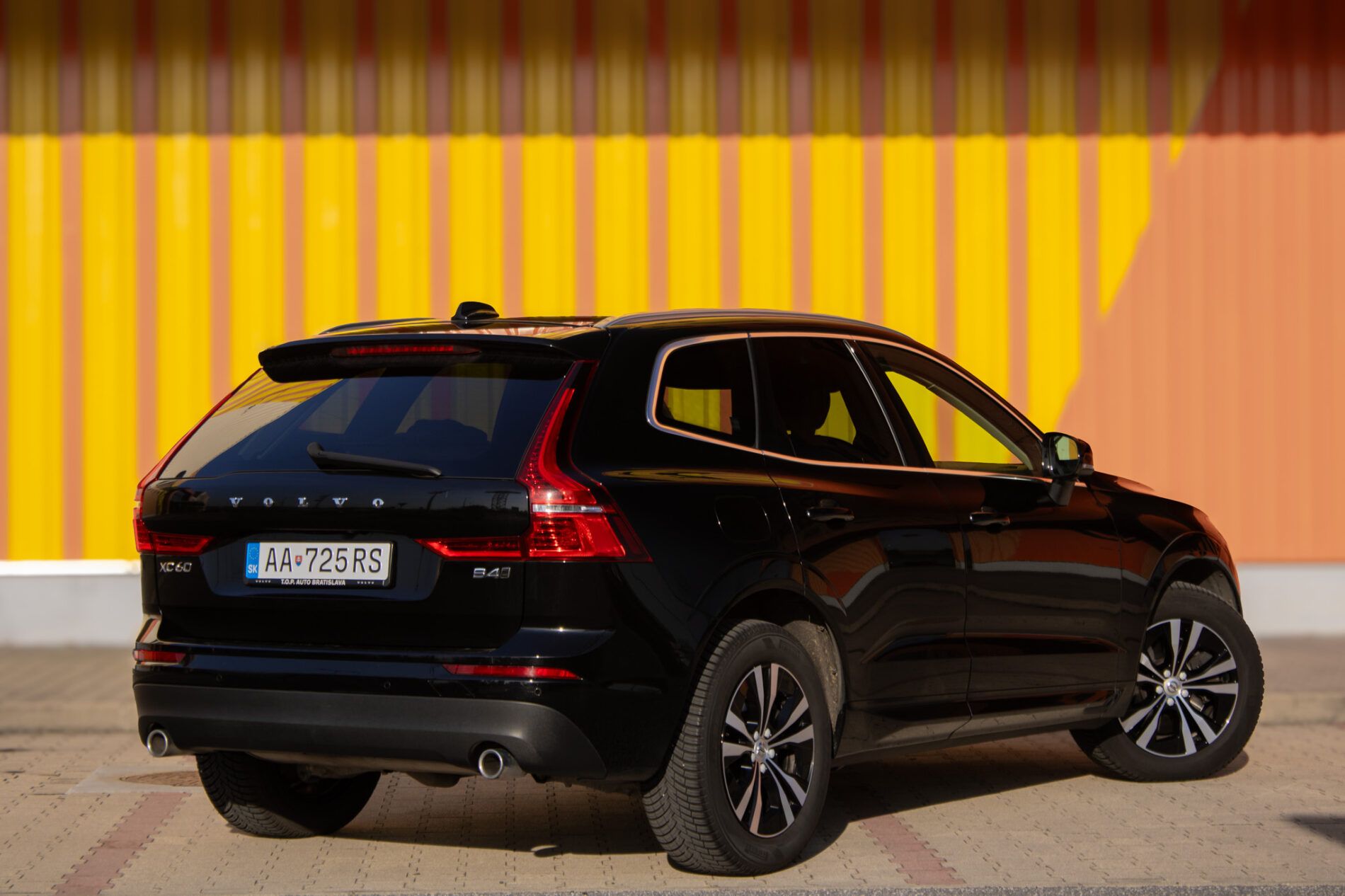 Volvo XC60 - fotka 5