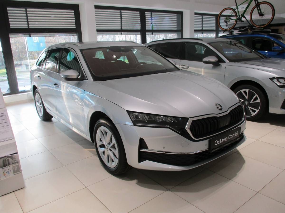 Škoda Octavia, Combi Top Selection 2,0 TDI/11 - fotka 3