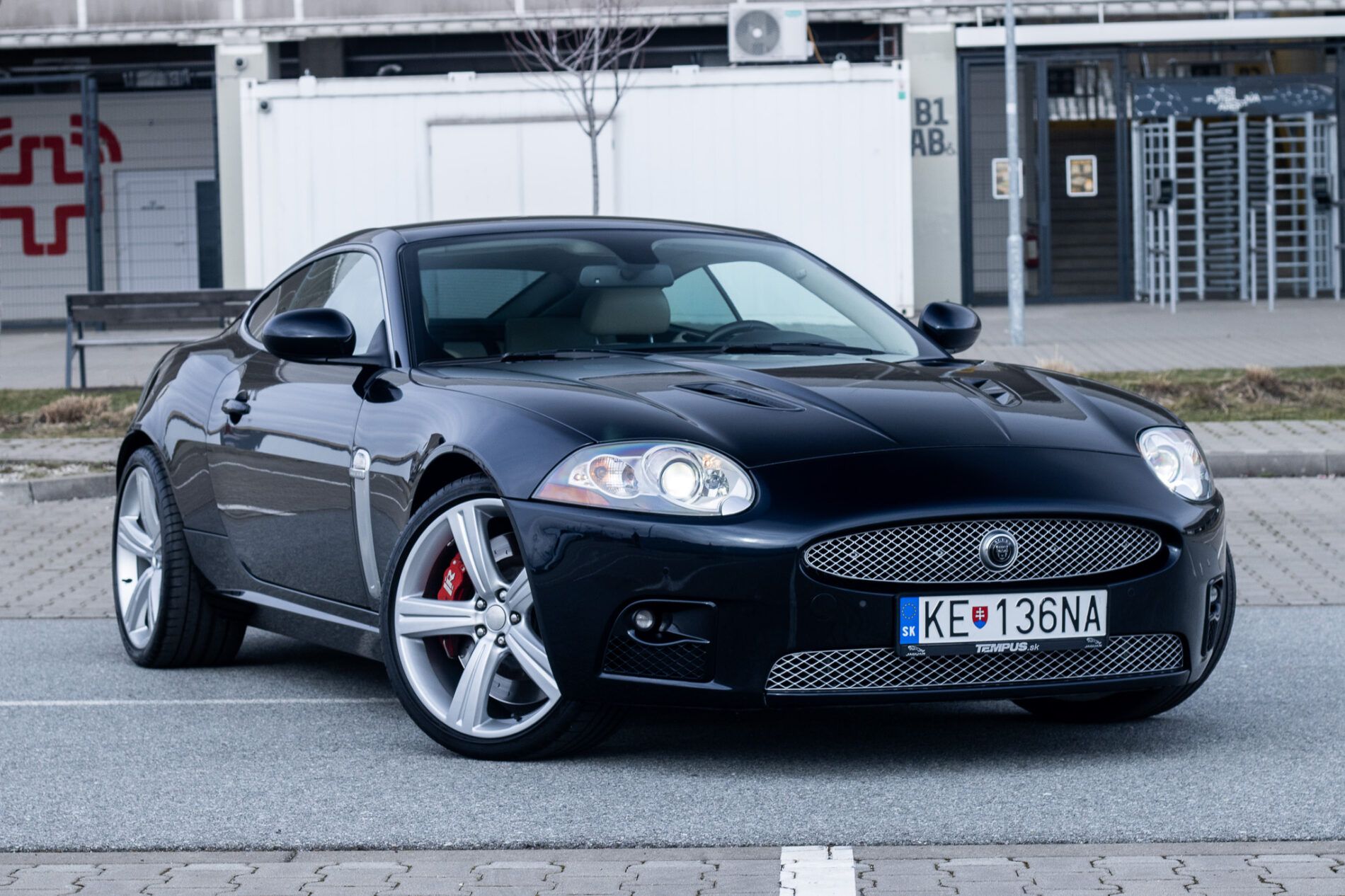 Jaguar XK - fotka 3