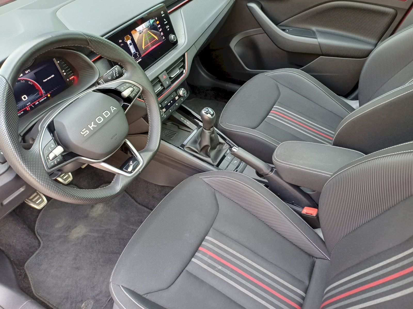Škoda Scala, Monte Carlo TSI 1.5 / 110 kW M - fotka 6