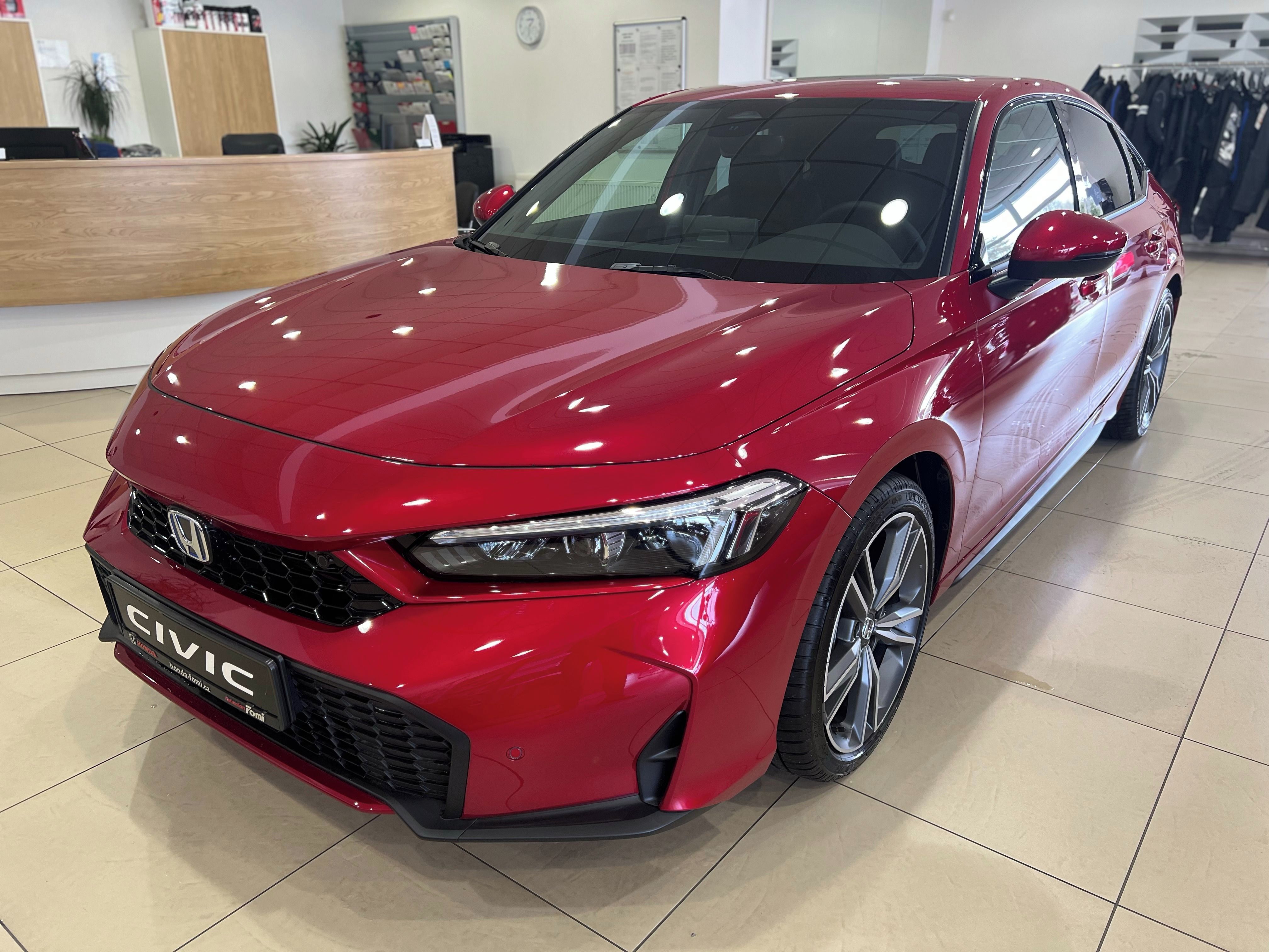 Honda Civic, 2,0 e:HEV Advance - fotka 4