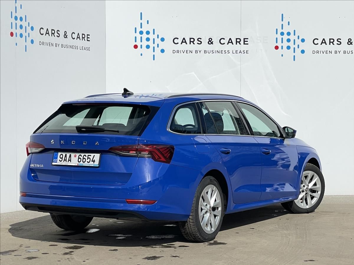 Škoda Octavia, 2,0 TDI Combi Style Plus ACC - fotka 3