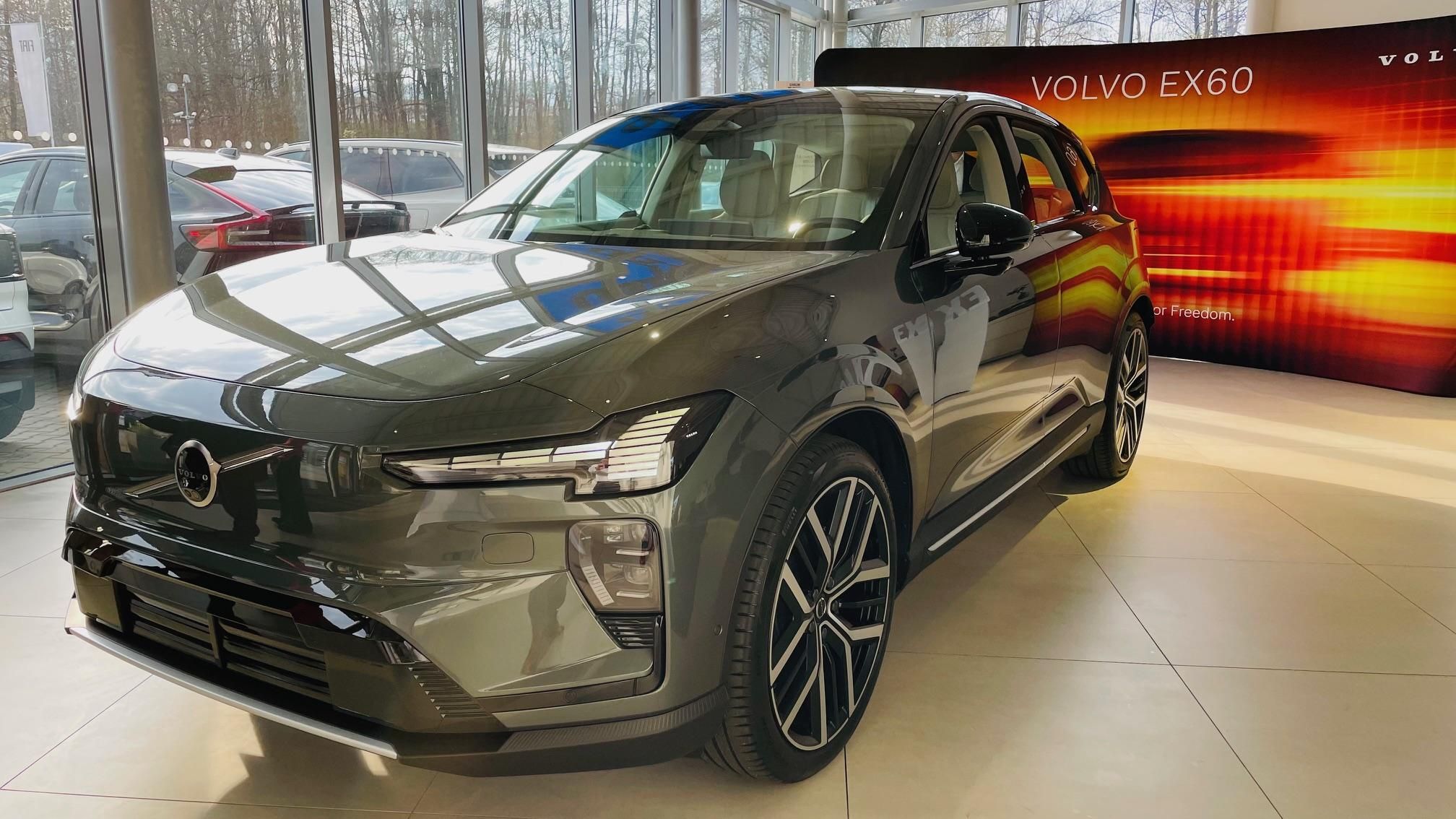 Volvo EX60, P10 AWD