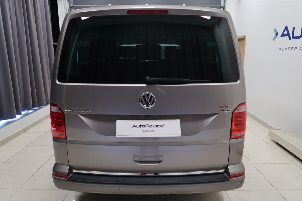 Volkswagen Multivan, 2,0 TDI DSG 4MOTION HIGHLINE - fotka 6