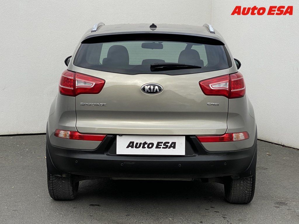 Kia Sportage, 1.7 CRDi,AC,navi,kamera - fotka 5