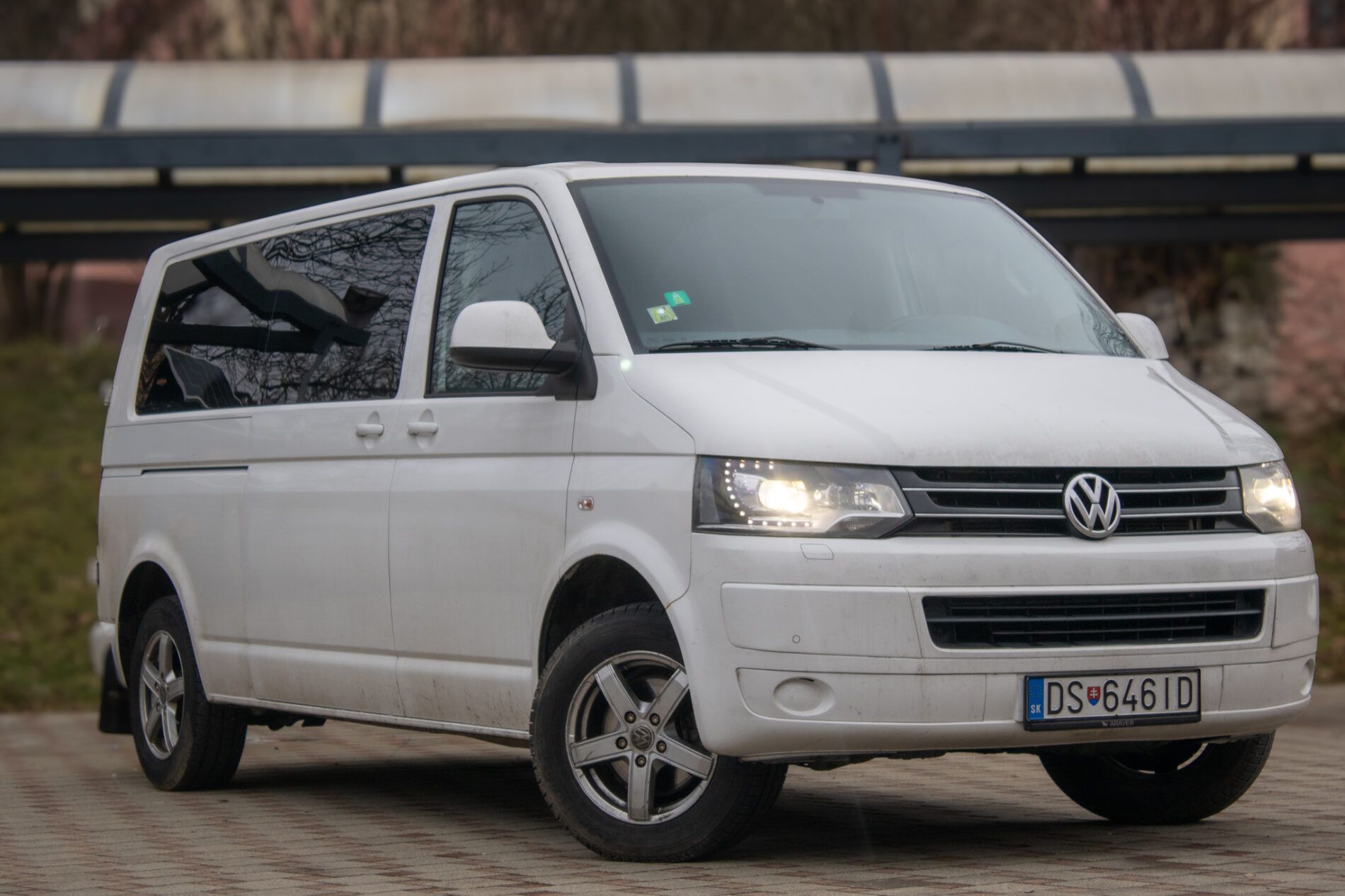 Volkswagen Caravelle - fotka 4